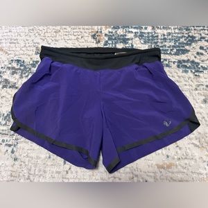 Pearl Izumi Ultra Split Running Shorts - Purple - Women’s Medium